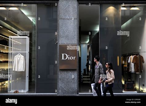 christian dior milano montenapoleone|Christian Dior italy.